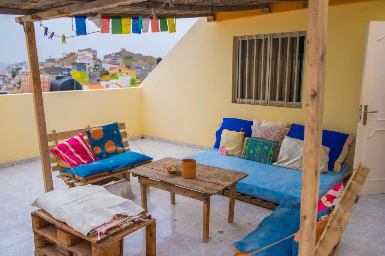 Simabo'S Backpackers' Hostel Mindelo Zewnętrze zdjęcie