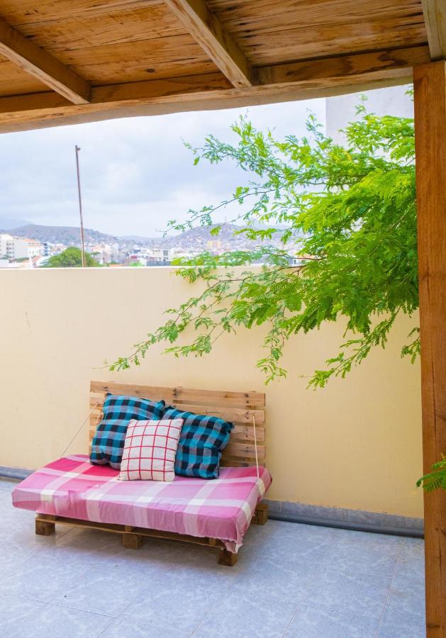 Simabo'S Backpackers' Hostel Mindelo Zewnętrze zdjęcie