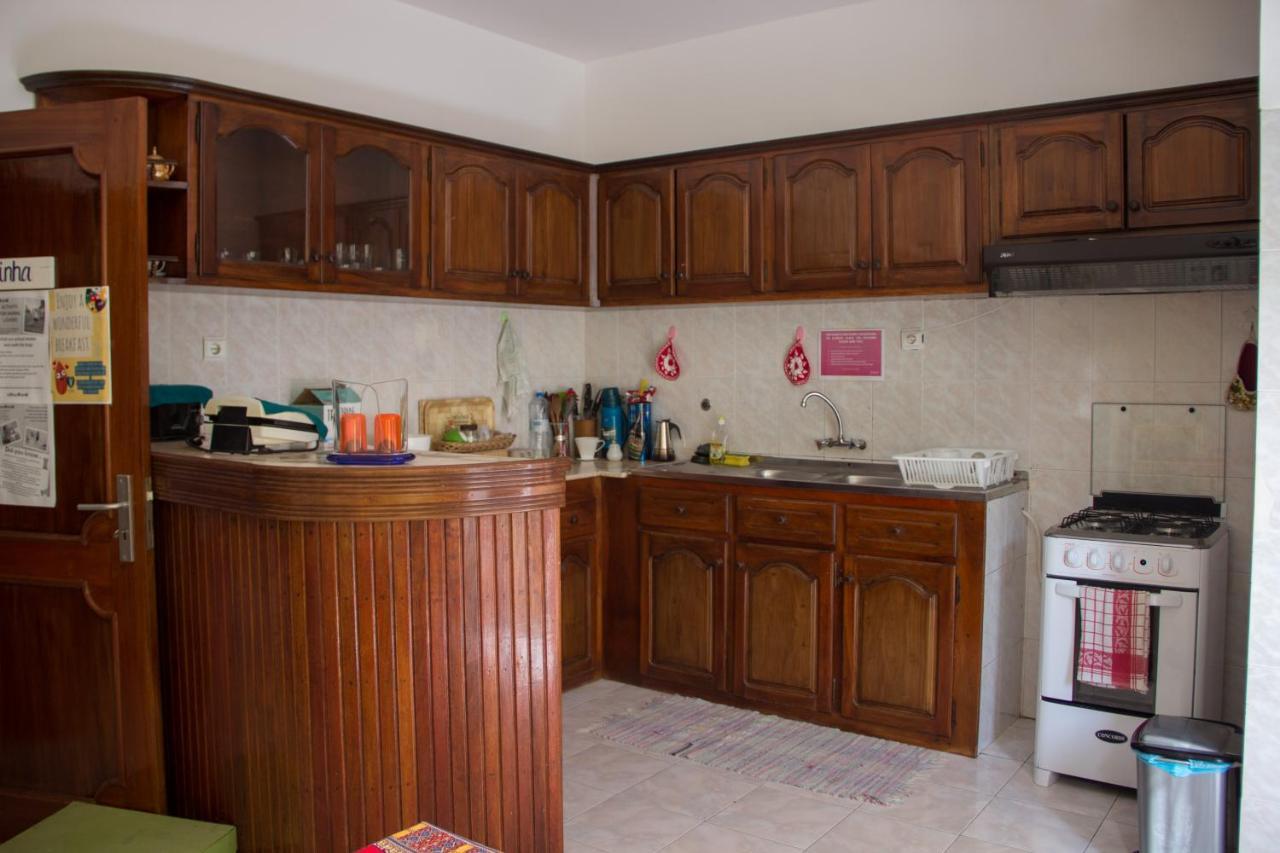 Simabo'S Backpackers' Hostel Mindelo Zewnętrze zdjęcie